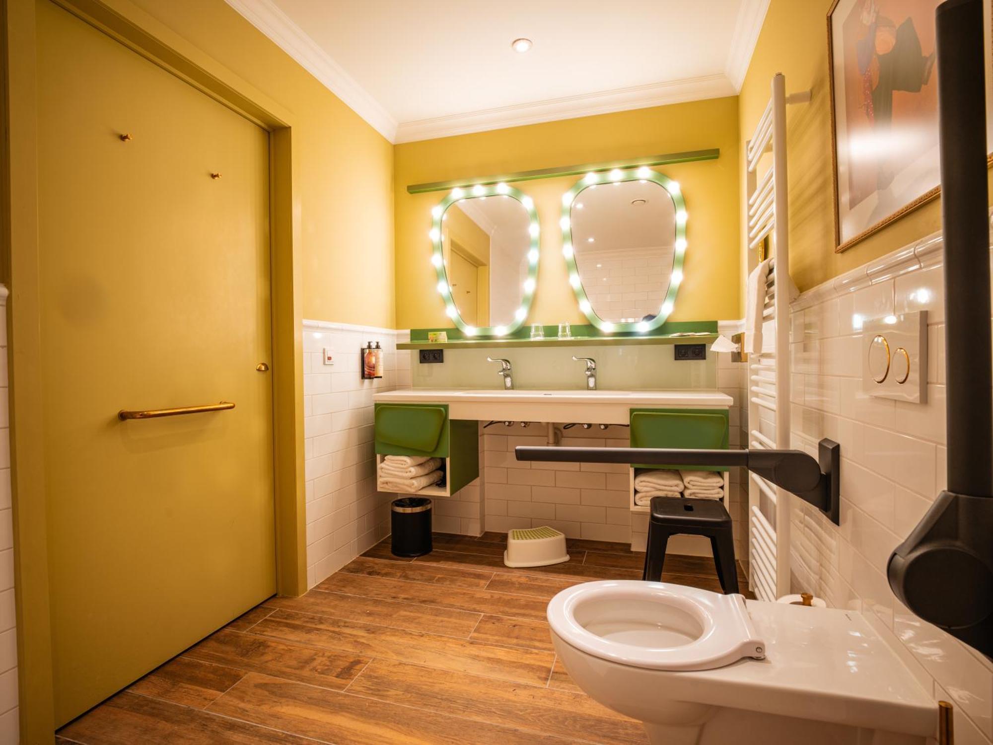 Theater Hotel De Panne Luaran gambar